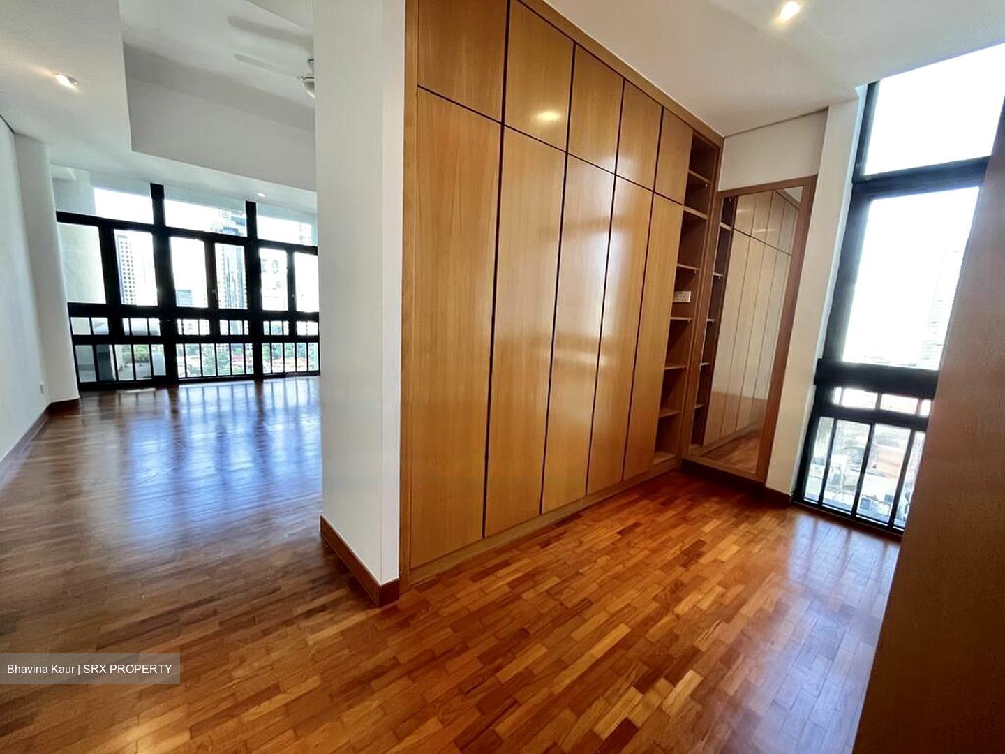 The Colonnade (D10), Condominium #485715431